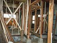 リフォーム作業中